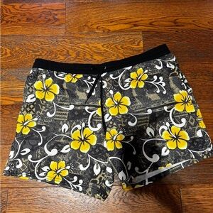 Source Unknown Men's Swim Trunks with Yellow Floral Pattern